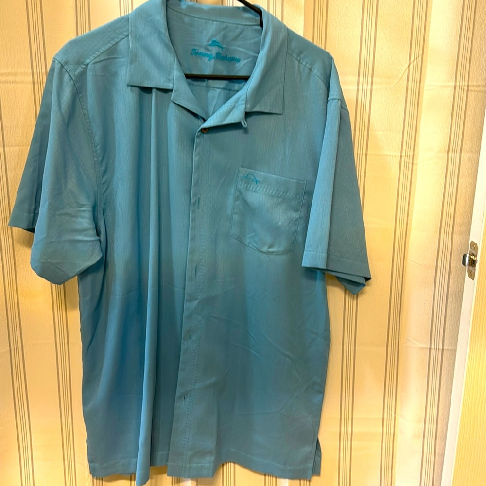 Tommy Bahama button down - Picture 2 of 6